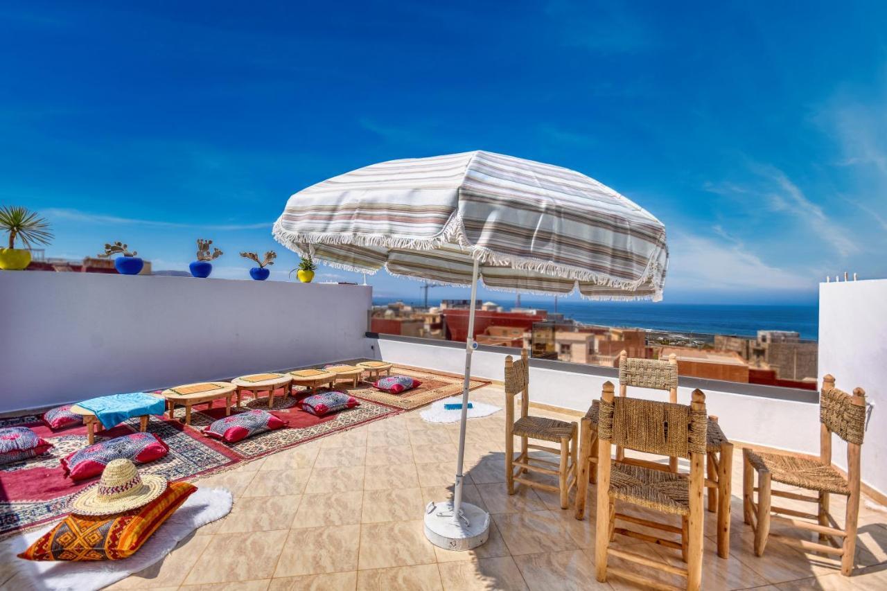 Imsouane Bleu Bay House Hotel Bagian luar foto