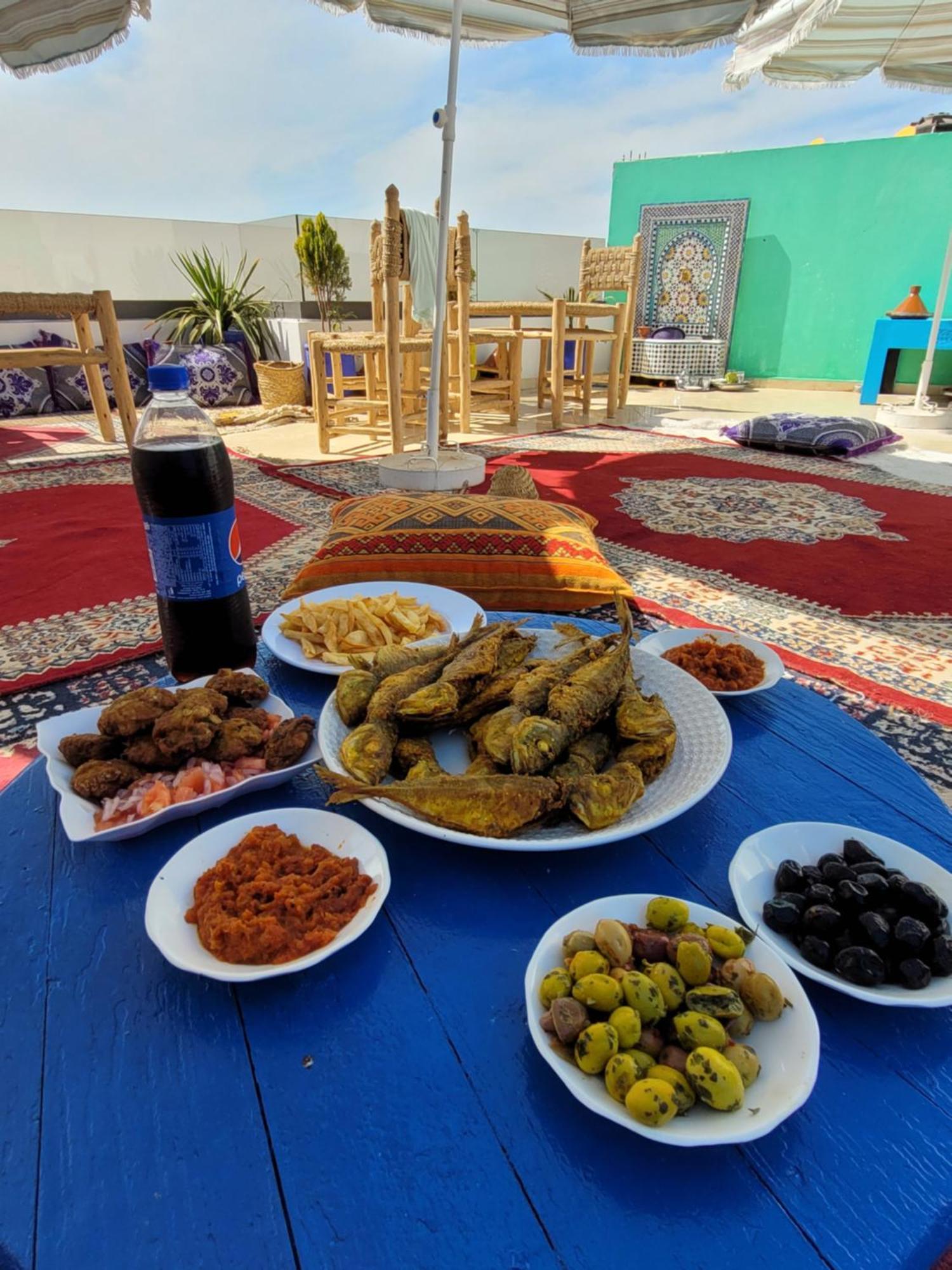 Imsouane Bleu Bay House Hotel Bagian luar foto